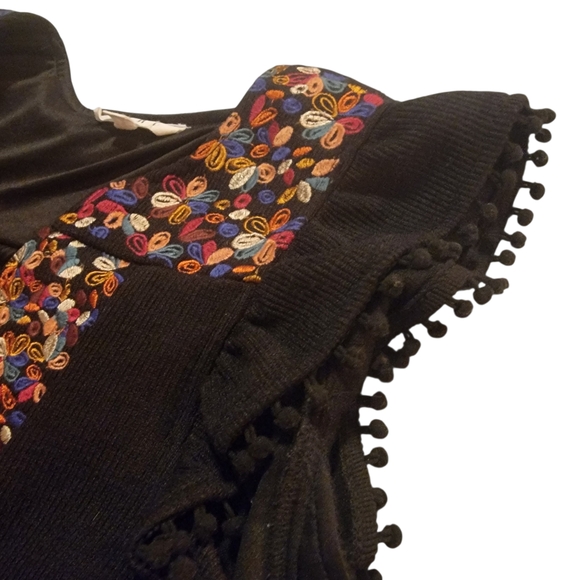 THML Boho Embroidered Knit Dress Small Ruffle Hem Sleeveless Black Nordstrom - Picture 8 of 8